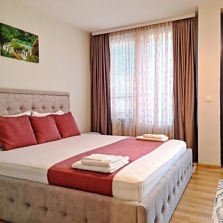 Парк Апарт-Хотел Виктория 1 Sandanski Room photo